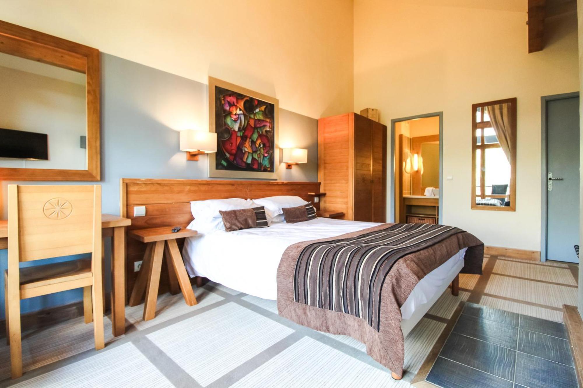 Exceptional 3 Bed Penthouse With Fireplace And Stunning Views Flaine Exterior foto